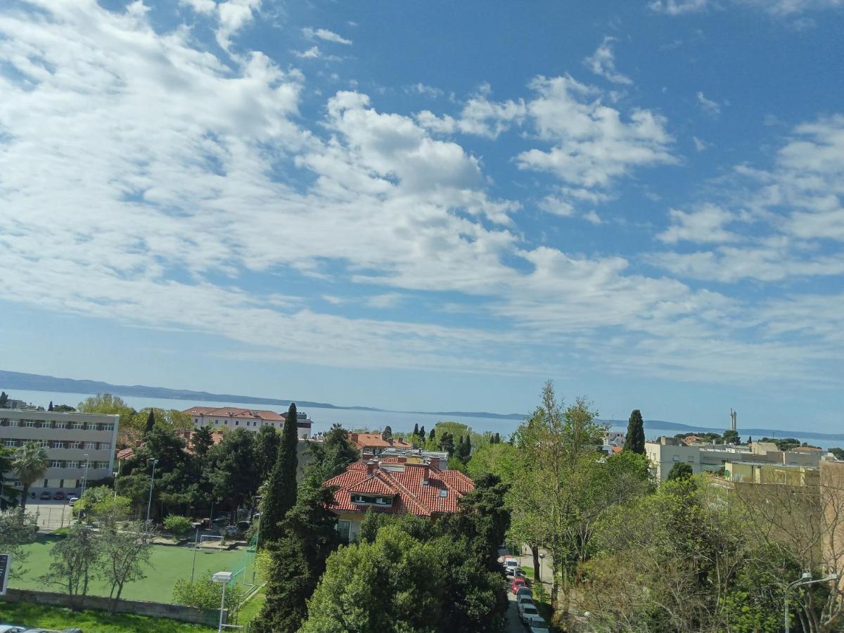 Downtown Luxury Apartment Emili Split Luaran gambar