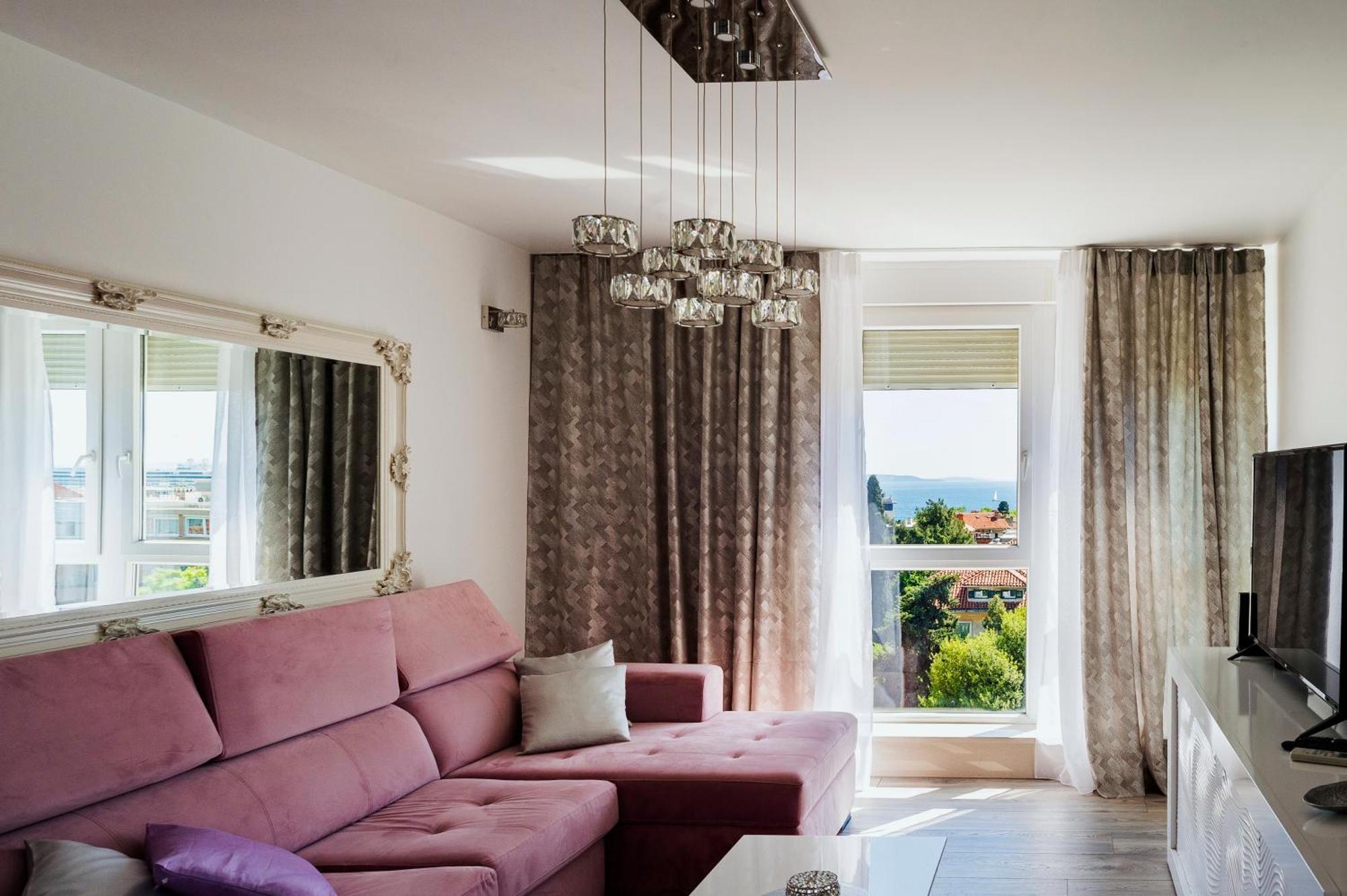 Downtown Luxury Apartment Emili Split Luaran gambar